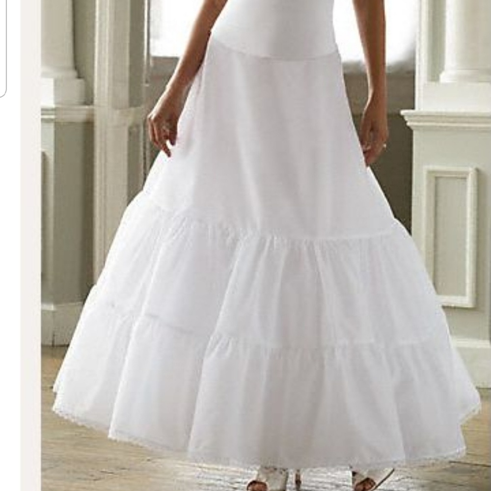 Davids Bridal Style 603 2 Tier Med Fulness Slip